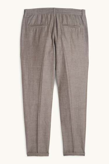 Hommes - Chino - tapered fit - marron clair