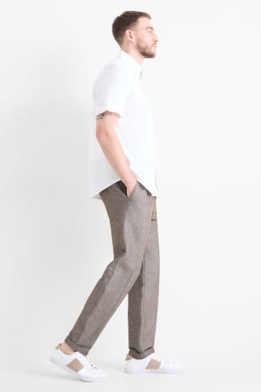 Hommes - Chino - tapered fit - marron clair