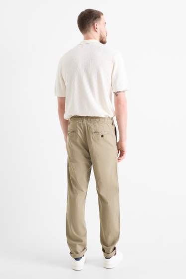 Hommes - Chino avec teneur en lin - tapered fit - beige
