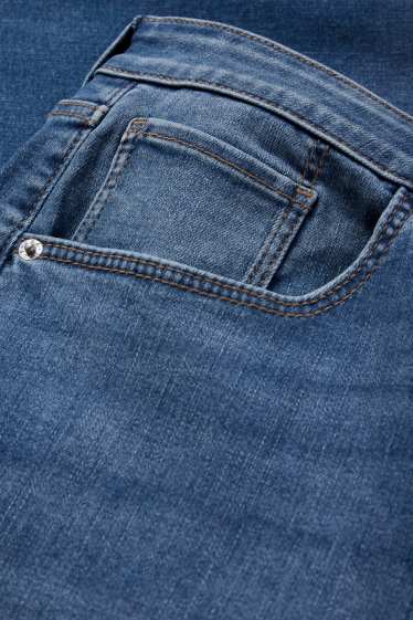 Women - Slim jeans - mid-rise waist - blue denim
