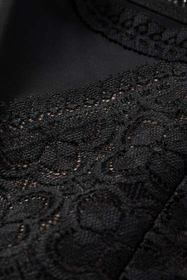 Dona - Calces - negre