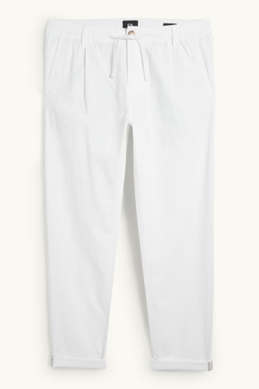Hommes - Chino avec teneur en lin - tapered fit - blanc