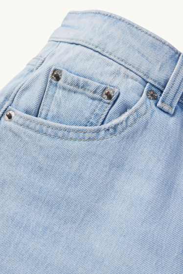 Damen - Mom Shorts - High Waist - LYCRA® - helljeansblau