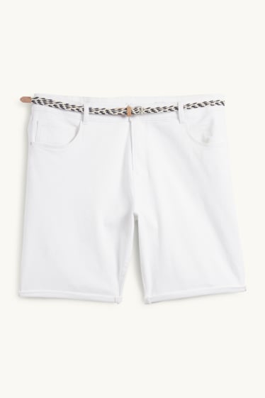 Dámské - Džínové šortky s páskem - mid waist - bílá