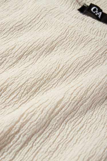 Femmes - T-shirt - slim fit - texturé - beige