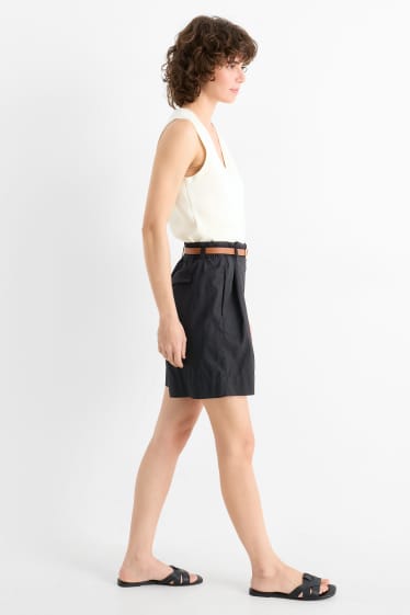 Mujer - Shorts con cinturón - high waist - negro