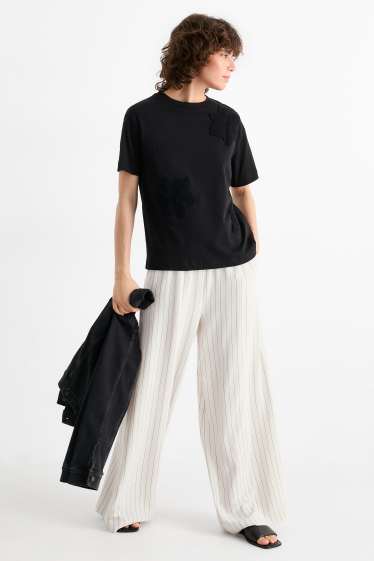 Women - Cloth trousers - mid-rise waist - wide leg - pinstripes - cremewhite