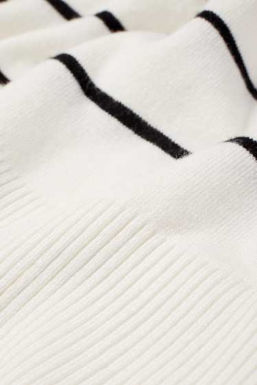 Women - Knitted jumper - short sleeve - striped - white