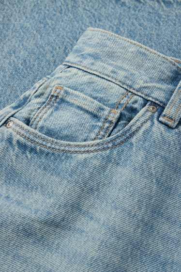 Kinderen: meisjes - Bermuda van spijkerstof - jeanslichtblauw