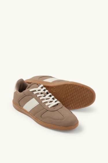 Dona - Sabatilles esportives - pell sintètica - marró