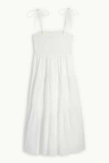 Damen - A-Linien Kleid - Broderie Anglaise - gesmokt - weiß