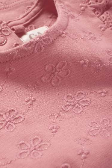 Miminka - dívky - Tričko s dlouhým rukávem pro miminka - anglická krajka - tmavě růžová
