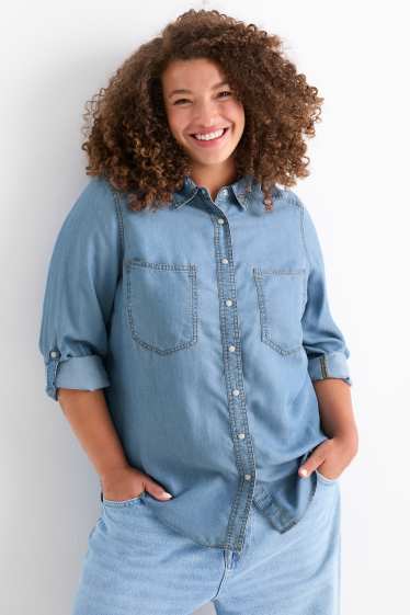 Femmes - Chemisier en jean - bleu clair