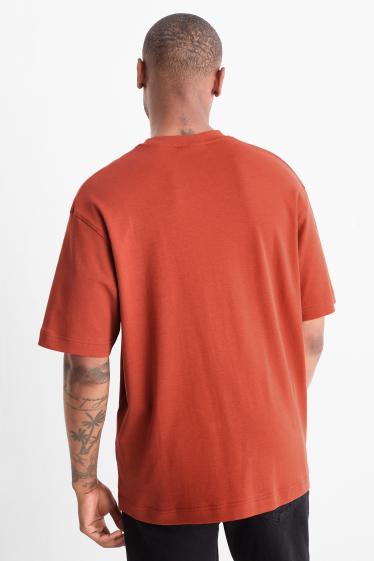 Heren - T-shirt - relaxed fit - bruin