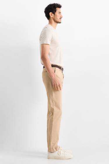 Herren - Chino mit Gürtel - Regular Fit - hellbraun