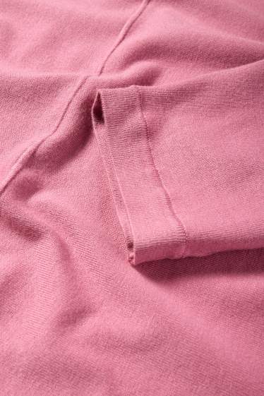 Femei - Pulover din tricot fin - roz închis