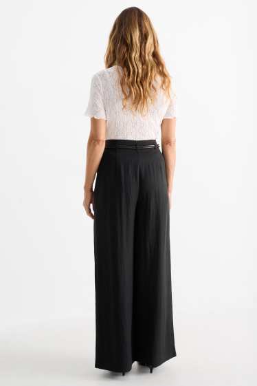 Women - Cloth trousers with belt - high waist - wide leg - black