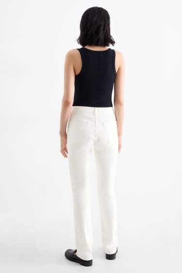Damen - Vintage Straight Jeans - Mid Waist - LYCRA® - weiß