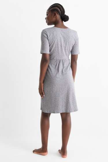 Dámské - Kojící noční košile - puntíkovaná - světle šedá-žíhaná