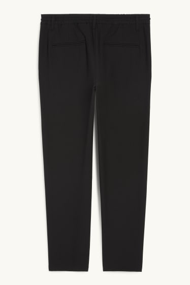 Men - Chinos - tapered fit - black