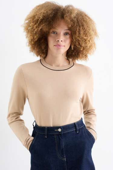Femmes - Pull en maille fine - beige