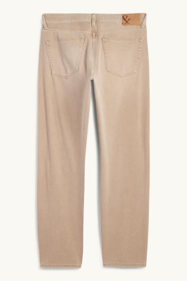 Uomo - Regular jeans con abbottonatura - beige chiaro