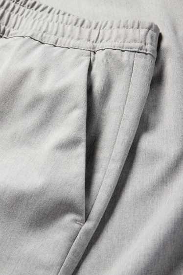 Men - Chinos - tapered fit - light gray