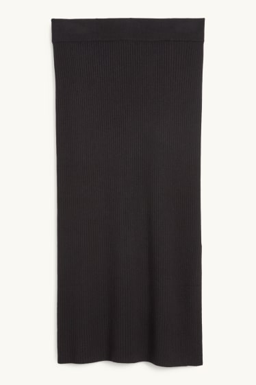 Women - Knitted skirt - ribbed - black