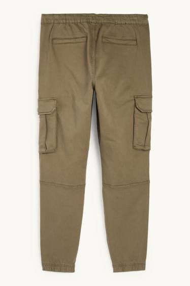 Hommes - Pantalon cargo - tapered fit - LYCRA® - vert