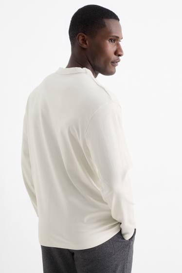 Herren - Langarmshirt - cremeweiss