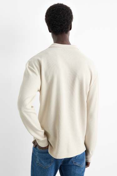 Hommes - Polo - regular fit - finition texturée - blanc crème