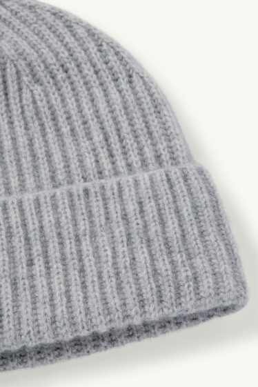 Hommes - Bonnet avec teneur en cachemire - laines mélangées - finition côtelée - gris clair