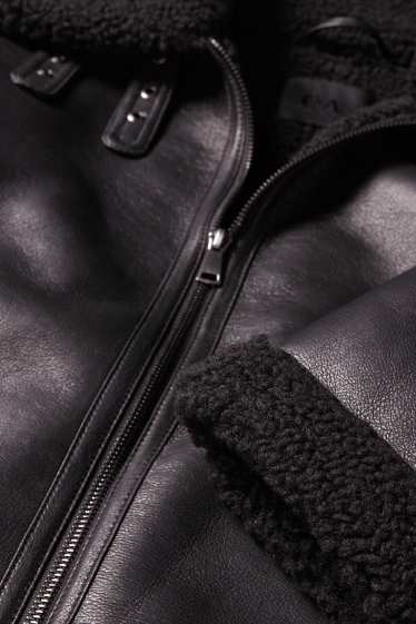 Damen - Faux Shearling Jacke - Lederimitat - schwarz