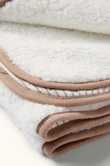 Baby: meisjes - Beertje - babydeken- gestreeept - 100 x 80 cm - wit