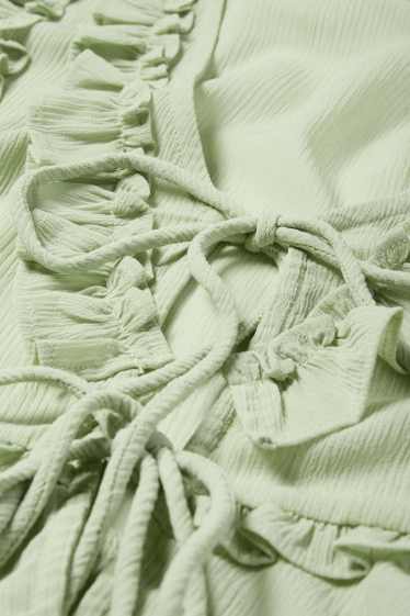 Femmes - Chemisier en mousseline court - vert clair