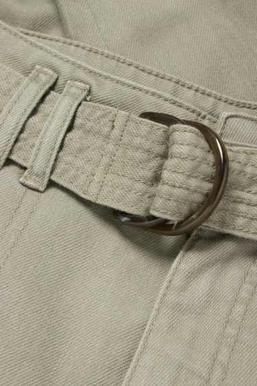 Femmes - Pantalon cargo à ceinture - high waist - tapered fit - vert clair