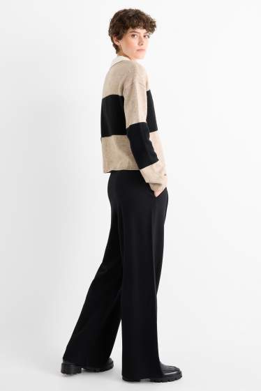 Dámské - Žerzejové kalhoty s páskem - high waist - wide leg - černá