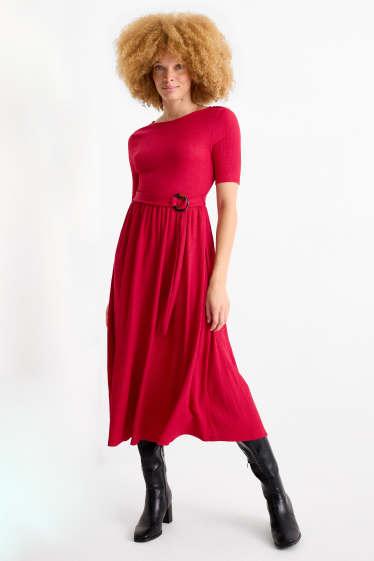 Donna - Vestito fit & flare con cintura - tessuto tramato - rosso