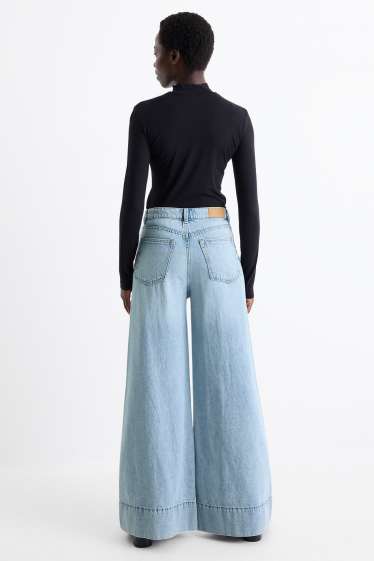 Donna - Jeans a gamba ampia - vita alta - jeans azzurro