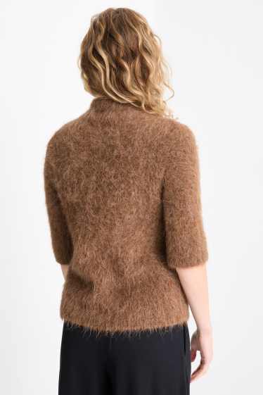 Dámské - Pletený svetr - s krátkým rukávem - směs alpakové vlny - hnědá