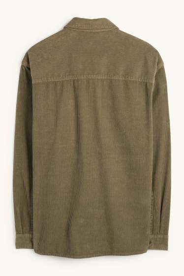 Hommes - Chemise en velours côtelé - relaxed fit - col kent - vert