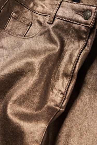 Damen - Minirock - glänzend - havanna