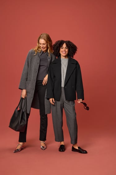 Dames - Lang gebreid vest - donkergrijs