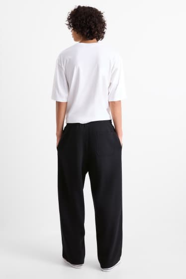 Men - Joggers - black