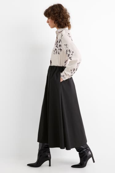 Dona - Faldilla - negre