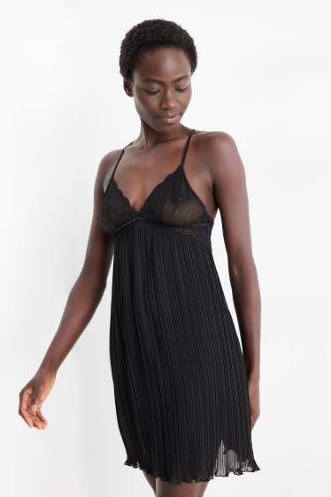 Femmes - Chemise de nuit en finition tissée - noir