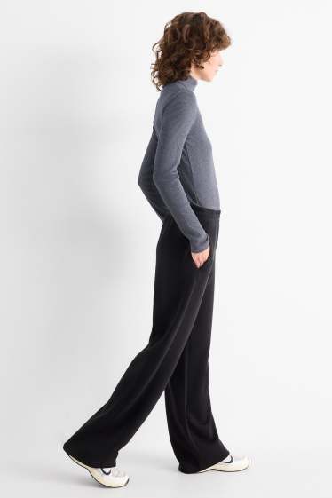 Femei - Pantaloni de trening - negru