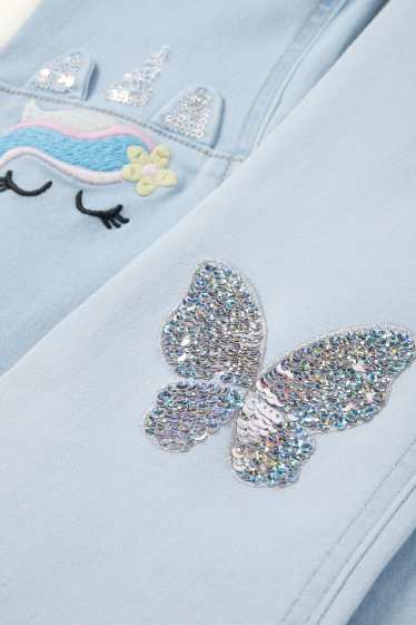 Kinder Mädchen - Multipack 2er - Schmetterling und Einhorn - Flared Jeans - helljeansblau