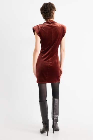 Dames - Fluwelen bodycon jurk - roestbruin