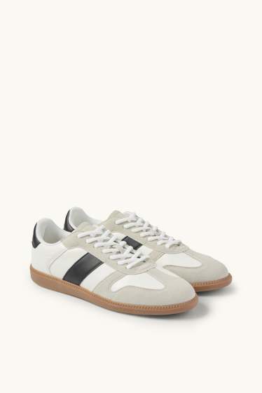 Dames - Sneakers - imitatieleer - crème wit